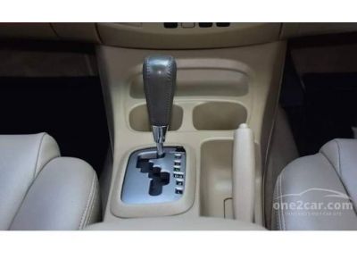 Toyota Fortuner 3.0 V SUV A/T ปี 2010 รูปที่ 10
